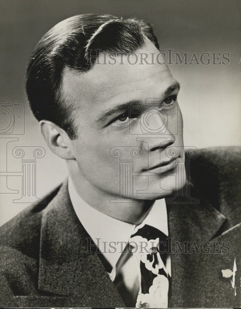 1945 Press Photo Host Terry Allen of &quot;Detect- A- Tune&quot; - Historic Images