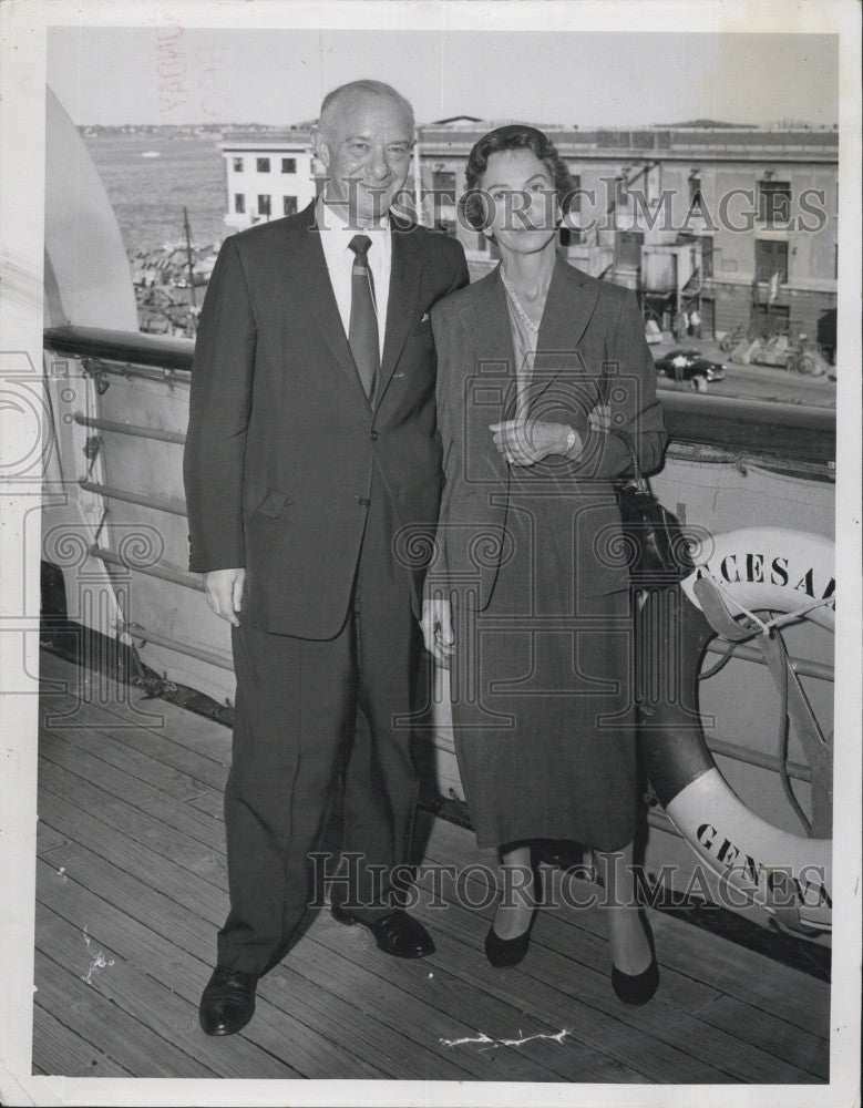 1956 Press Photo Elijah Adlow Chief Justice Municipal Court Boston wife - Historic Images