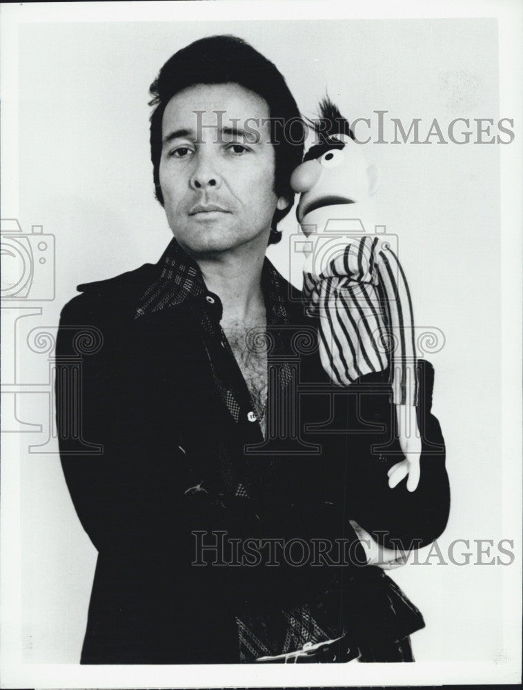 1974 Press Photo Herb Alpert and the Muppets - Historic Images