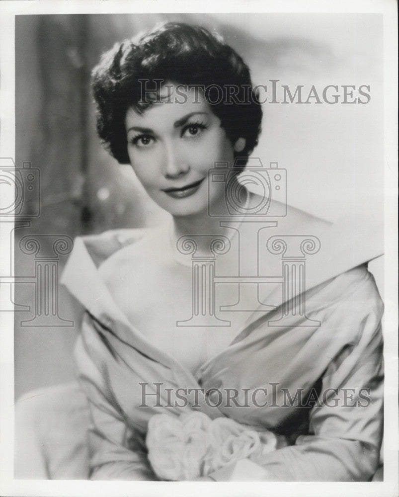 1961 Press Photo Opera Singer Brenda Lewis Countess Giovanni Song Of Norway - Historic Images