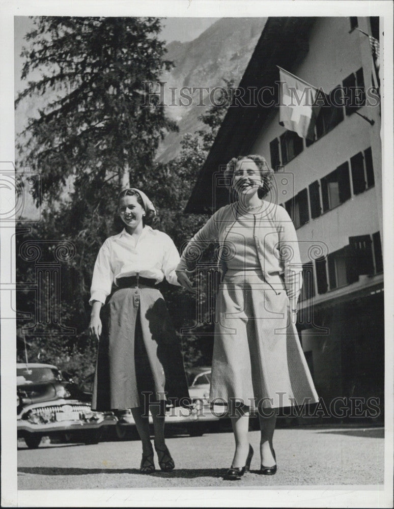 1942 Press Photo Margaret Truma .daughter of the Pres. &amp; Alice Patterson - Historic Images