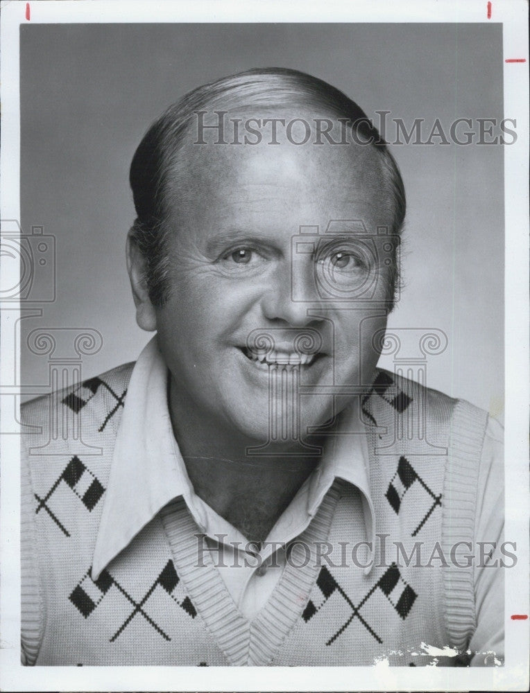 1977 Press Photo Dick Van Patten in &quot;Eight is Enough&quot; - Historic Images