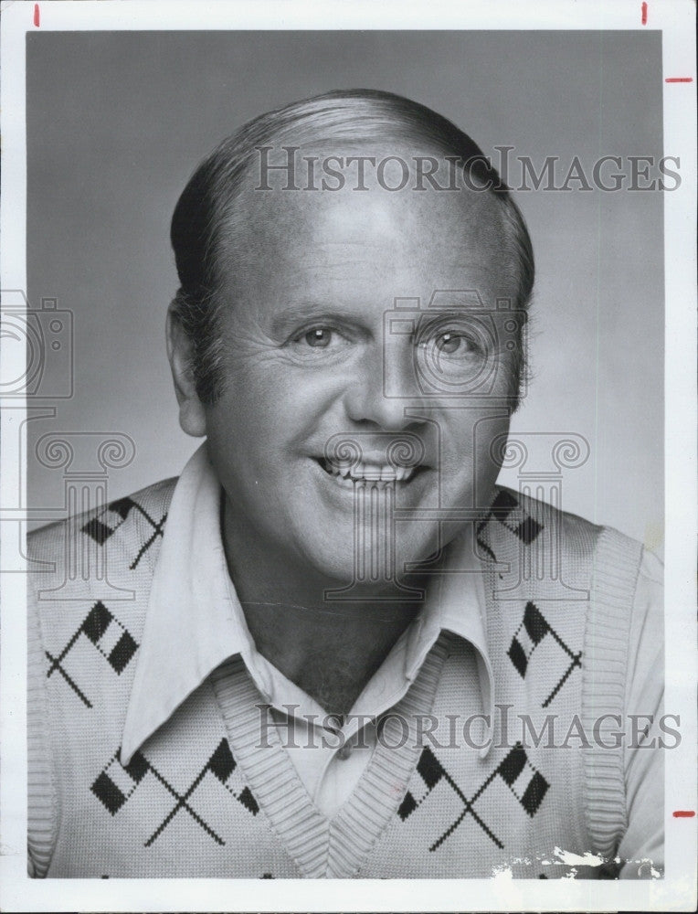 1977 Press Photo Dick Van Patten in "Eight is Enough" - Historic Images