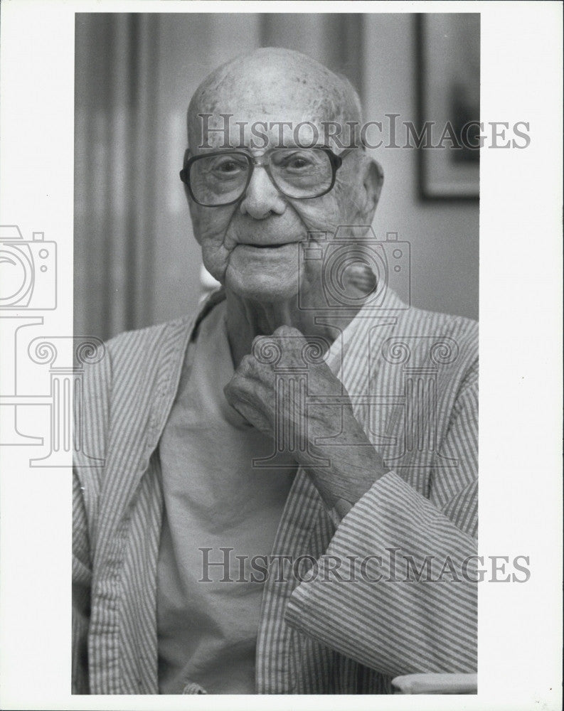 1989 Press Photo Dr Thomas Quirk turns 104 - Historic Images