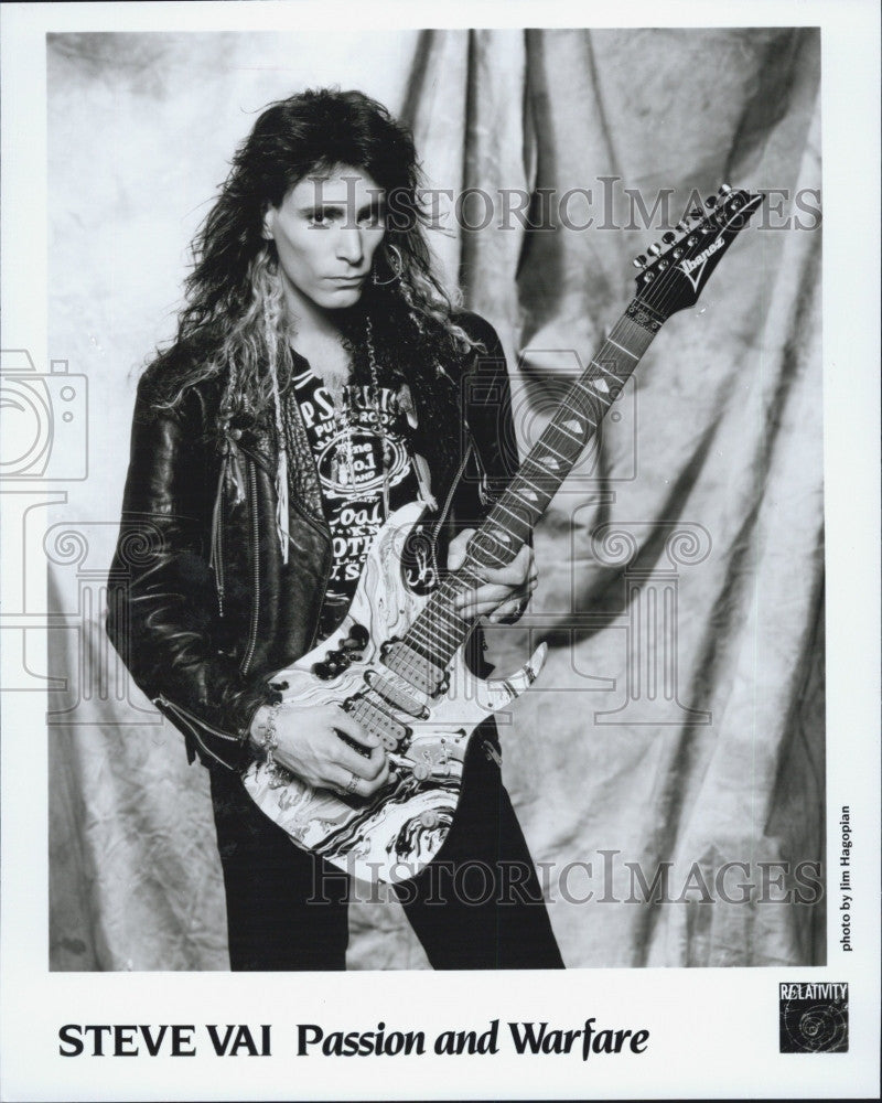 Press Photo Musician, Stev Vai Passion and Warfare - Historic Images