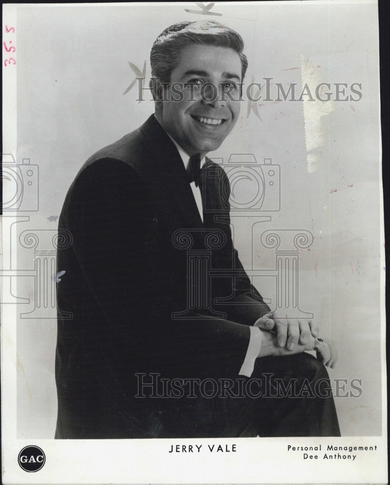1958 Press Photo Recording artist, Jerry Vale - Historic Images