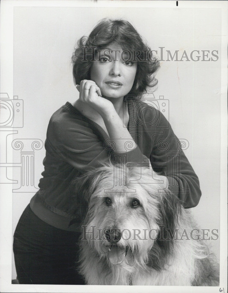 Press Photo Karen Valentine Star Of Skeezer And Friend And Rm 222 Star - Historic Images