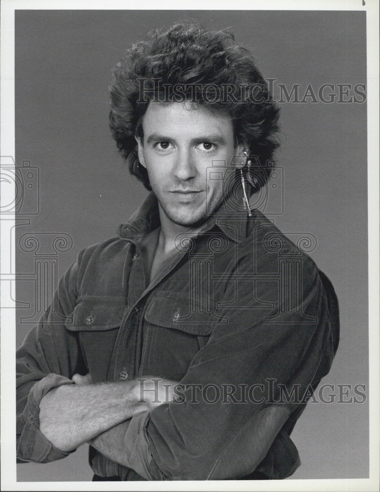 1987 Press Photo ,Scott Valentine  on &quot;Familt Ties&quot; - Historic Images