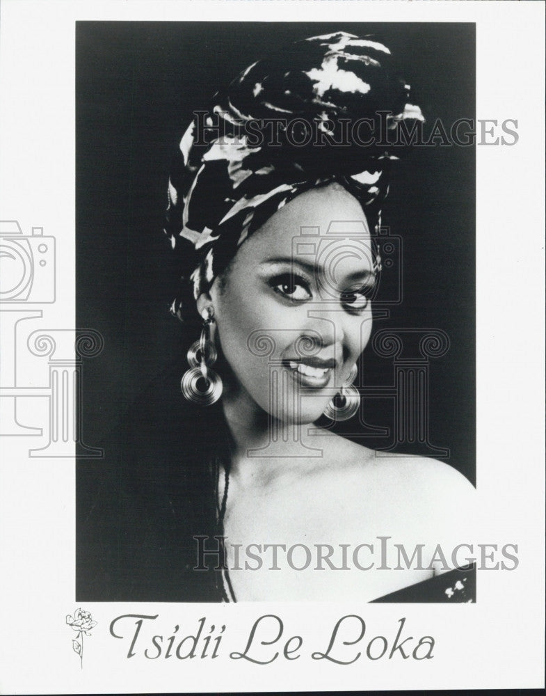 1997 Press Photo Tsidii Le Loka Actress, Vocalist and Composer S Africa - Historic Images