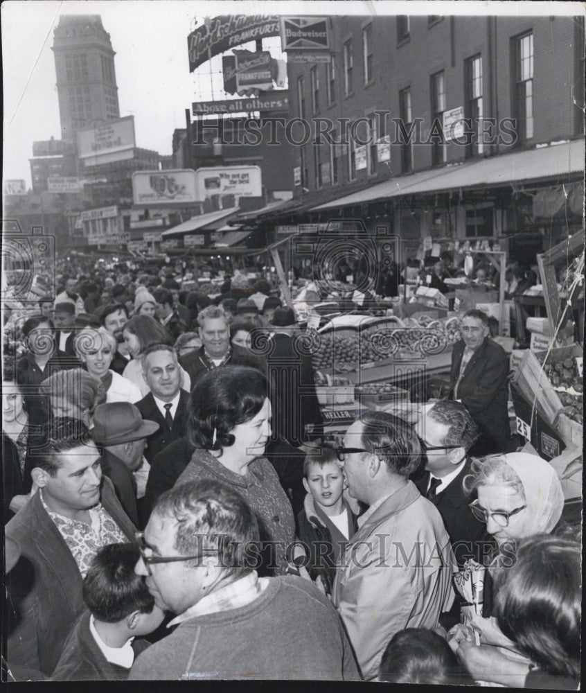 1967 Press Photo Mrs. Louise Day Hicks at Faneuil Hall - Historic Images