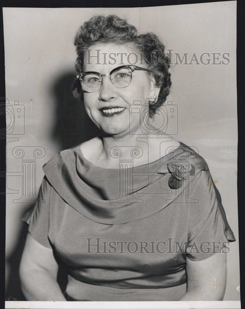 1958 Press Photo Florance J. Hobart Braintaer Author - Historic Images