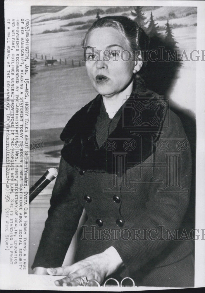 1954 Press Photo Mrs Oveta Culp Hobby Secretary of Health &amp; Welfare - Historic Images