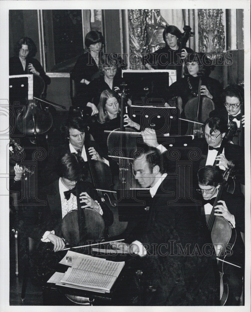 1979 Press Photo Conductor Max Hobart - Historic Images