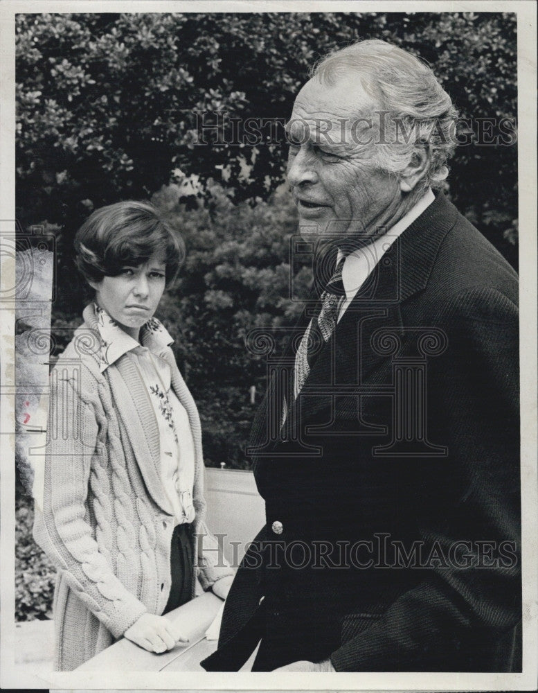 1974 Press Photo Kitty Winn and Leif Ericson in &quot;Cannon&quot; - Historic Images