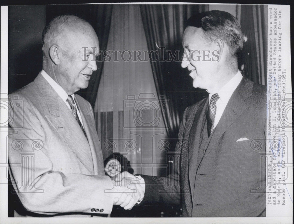 1957 Press Photo Pres. Eisenhower &amp; Llewellyn Thompson, US Amb. to Russia - Historic Images