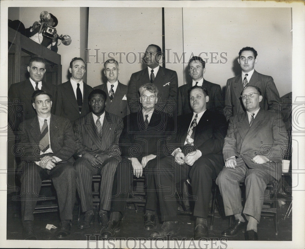 1949 Press Photo Robert Thompsonm Henry Winston, Eugene Dennis, John Williamson - Historic Images