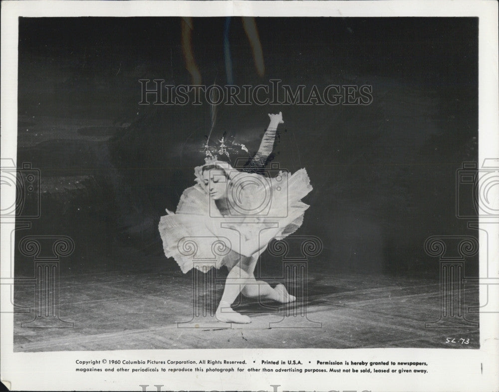 1960 Press Photo Maya Blisetakaya in &quot;Swan Lake&quot; - Historic Images