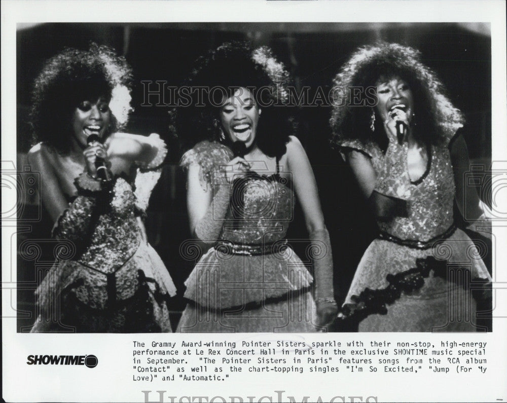 Press Photo The Pointer Sisters, Ruth, Anita &amp; Bonnie, in Paris - Historic Images