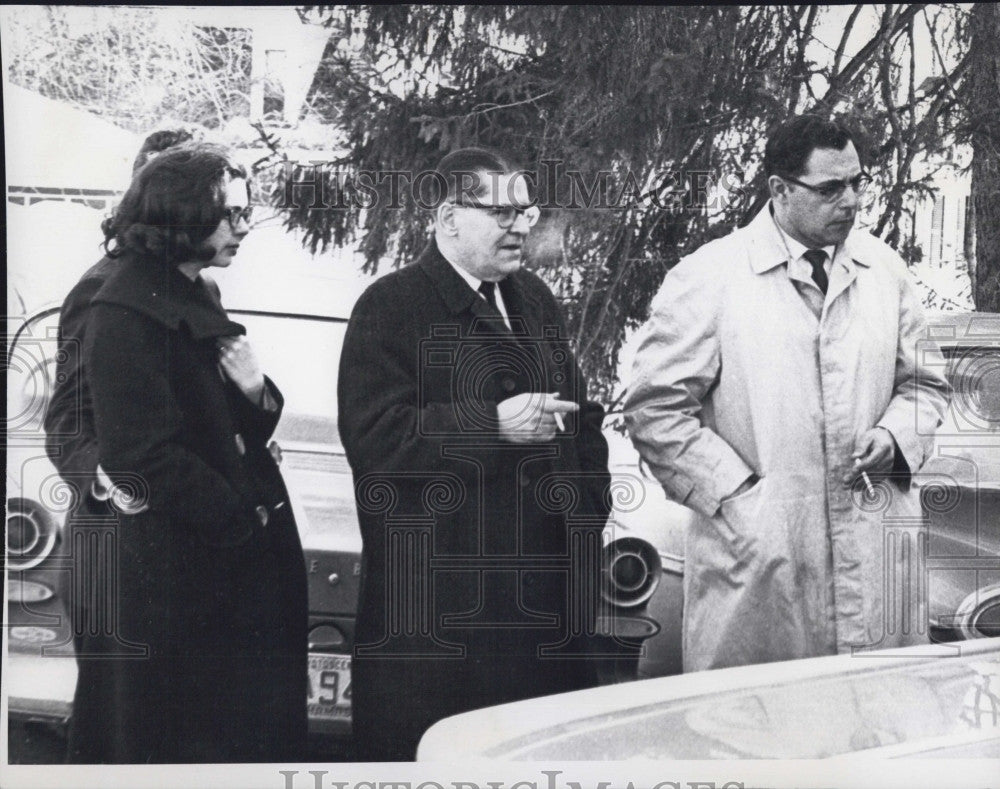 1964 Press Photo Her Father George Derepentigy and husband George Metalious - Historic Images