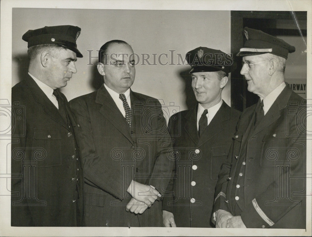 1943 Press Photo Sheriff JJ mellen,James Meade,M Byron &amp; Cap PJ BArrett - Historic Images