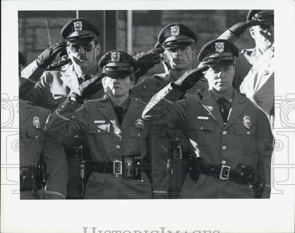 1989 Press Photo N.H. State Police officer&#39;s funeral - Historic Images