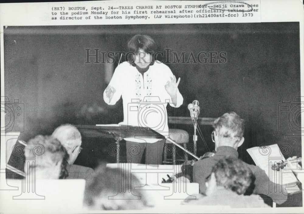 1973 Press Photo Seiji Ozawa officially takes over conducting at Boston Symphony - Historic Images