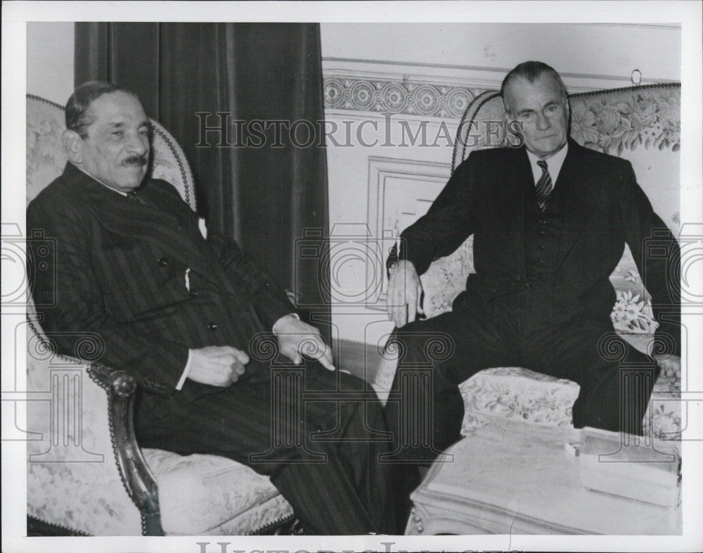 1952 Press Photo Aly Maher Pasha Prime Minister Egypt Jefferson Caffery US - Historic Images