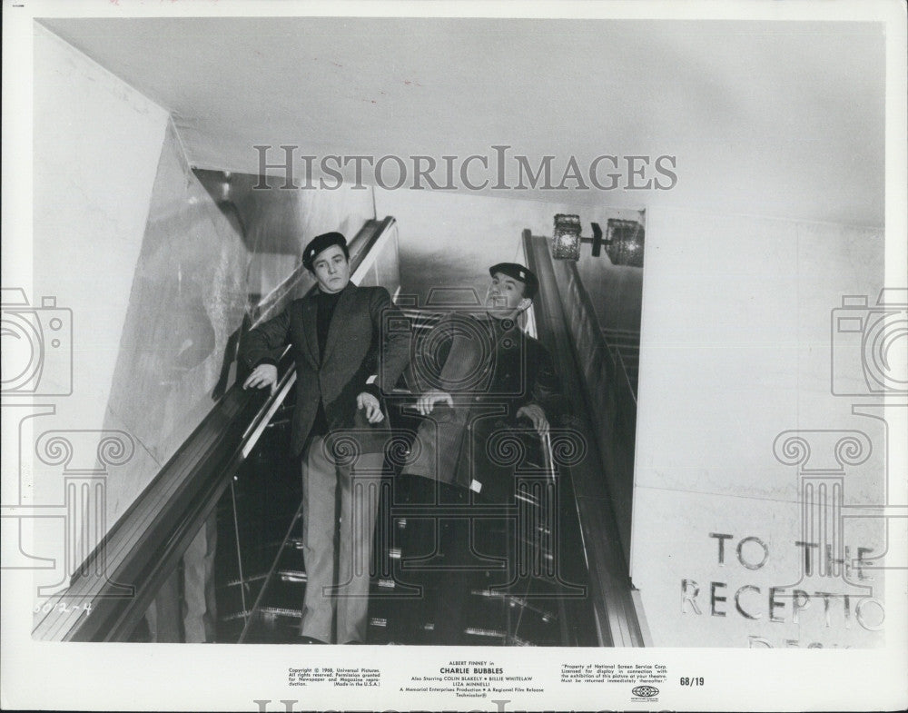 1968 Press Photo Actor Albert Finney in &quot;Charlie Bubble&quot; - Historic Images