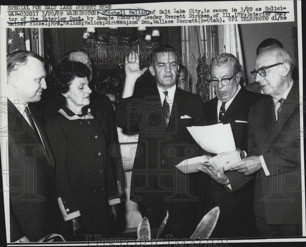 1969 Press Photo Mitchell Melich Being Sworn In By Senate Leader Everett Dirksen - Historic Images