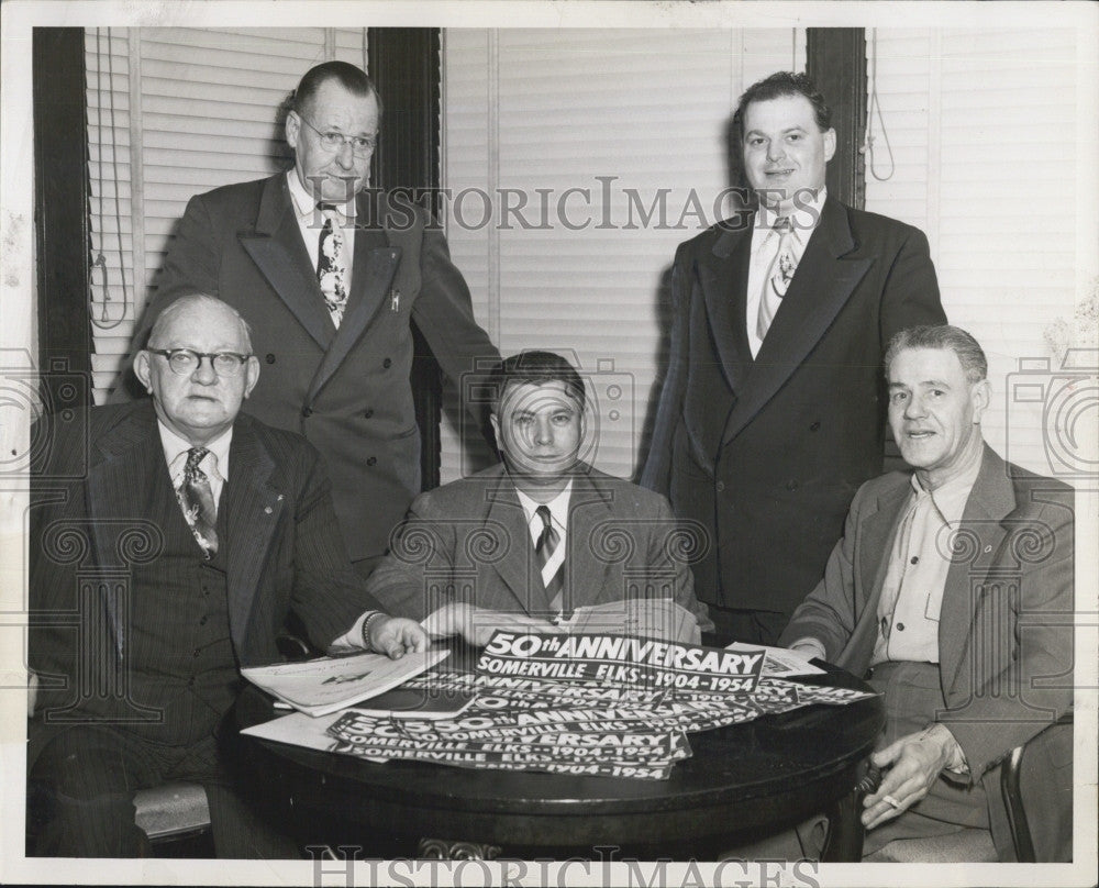 1954 Press Photo Thomas Kelleher Grand Exalted Ruler of Somerville Elks - Historic Images