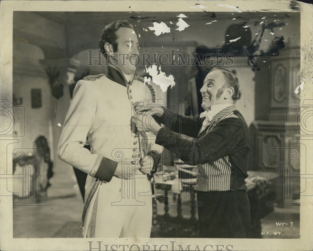 1946 Press Photo Actor Peter Graves  scene from Waltz Time. - Historic Images