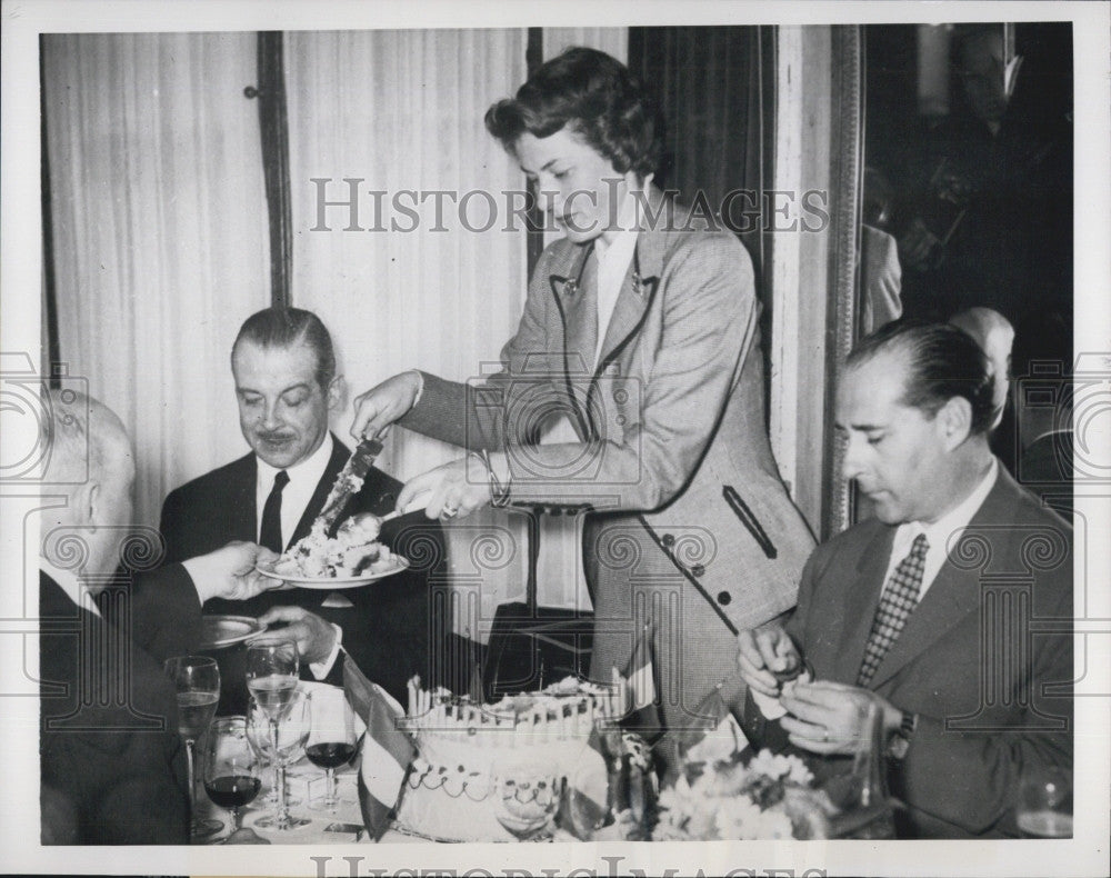 1951 Press Photo Actress Ingrid Bergman Husband Director Roberto Rossellini - Historic Images