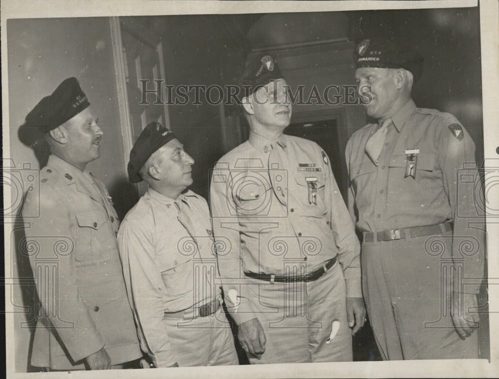 1952 Press Photo Lt Col Charles  Gray Marine Dr Carl Maraldi Stat Comdr Wm Adams - Historic Images