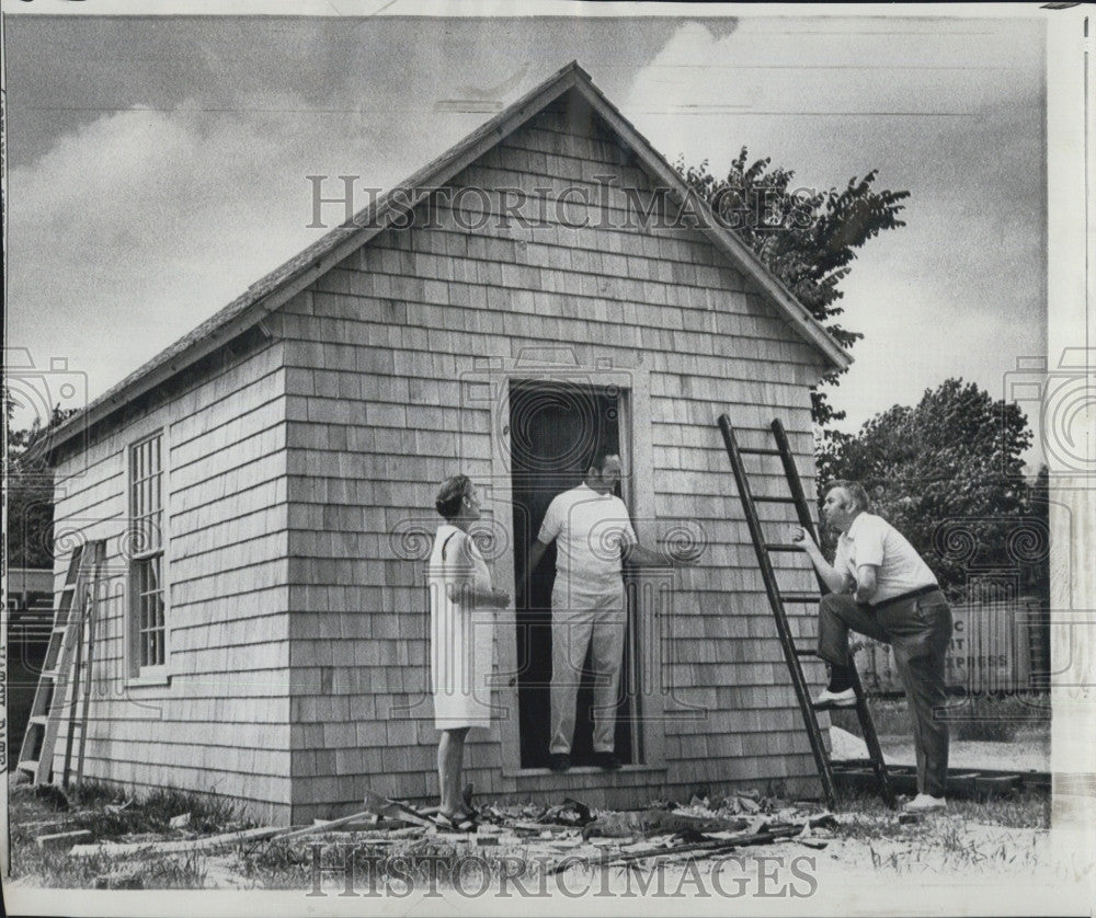 1969 Press Photo Replica Hut Built At Walden Pond By Henry David Thoreau - Historic Images