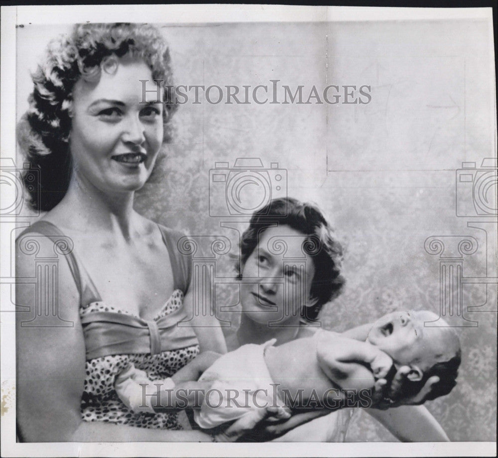 1958 Press Photo Mrs Evelyn Caldwell Bride At 10 Mother At 13 Grandmother At 30 - Historic Images