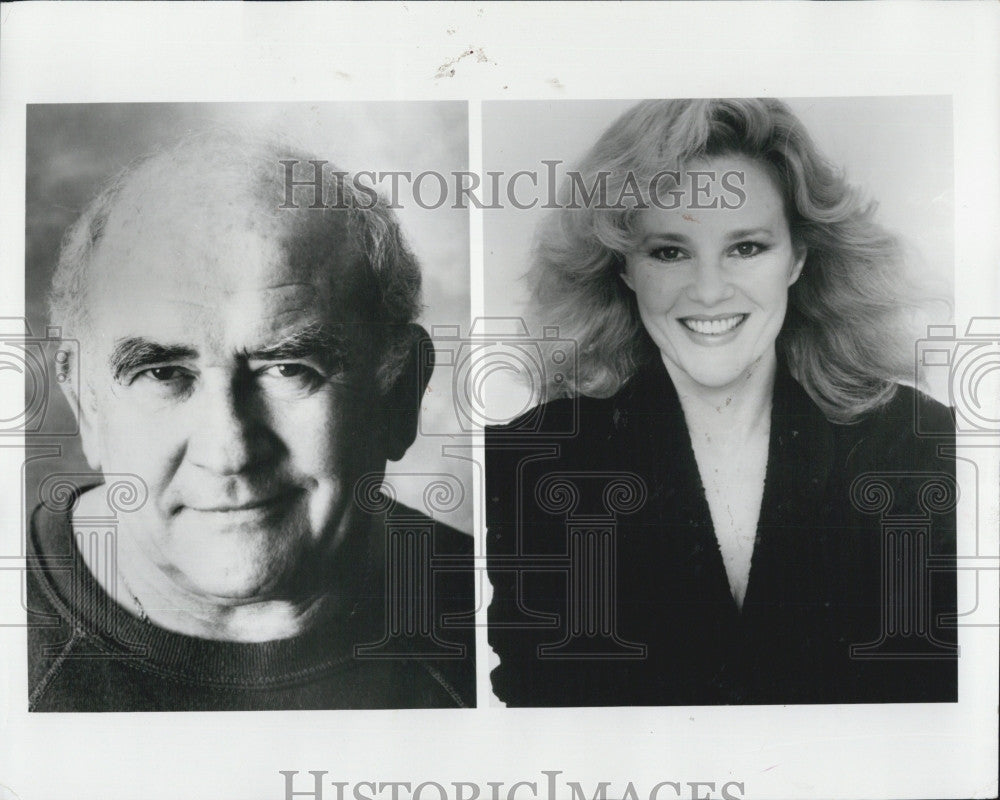 1988 Press Photo Madeline Kahn And Ed Asner In Born yesterday COPY Dir By Josep - Historic Images