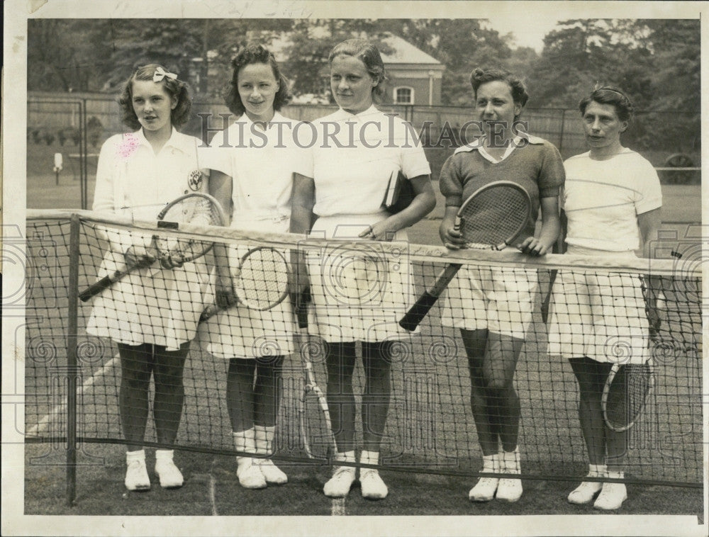 1941 Press Photo Longwood Tennis Mrs Lillian Lopaus, Louise Ganzenmuller - Historic Images