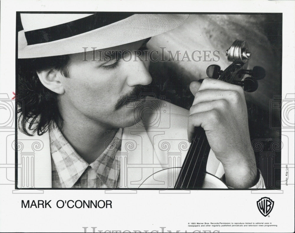 1993 Press Photo Musician Mark O&#39;Connor with Warner Brothers Records - Historic Images