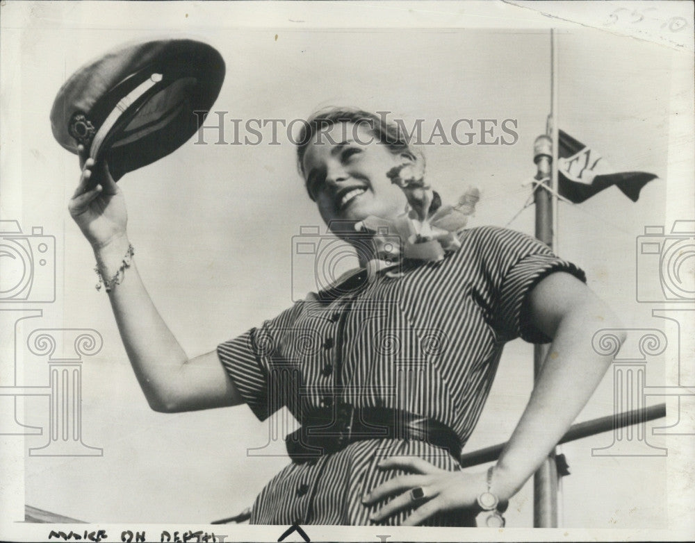 1954 Press Photo Joan Brownell, daughter of Herbert Brownell Jr. Atty.Gen of USA - Historic Images