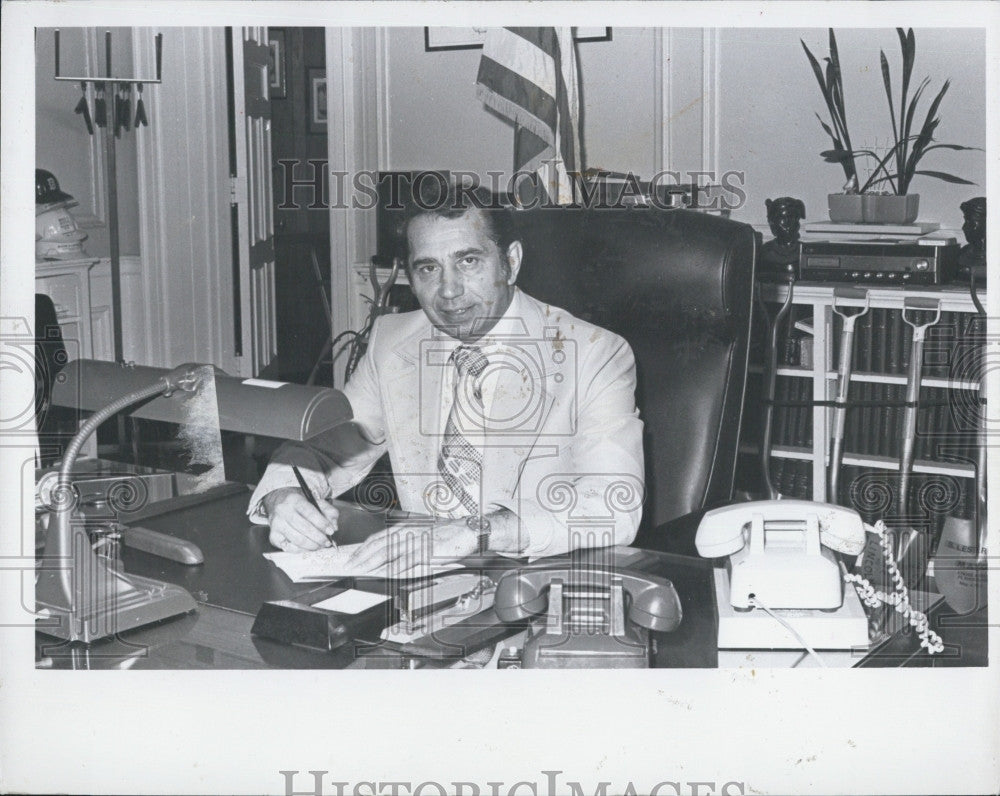 Press Photo Circa 1970s Eugene Brune Mayor Somerville Massachusetts - Historic Images