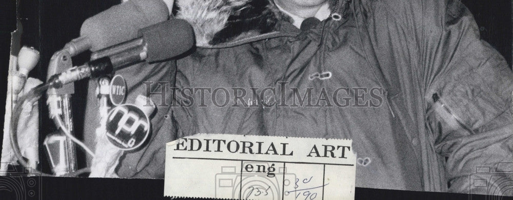 1973 Press Photo Capt. Edward Brudno former POW at Westover AFB - Historic Images