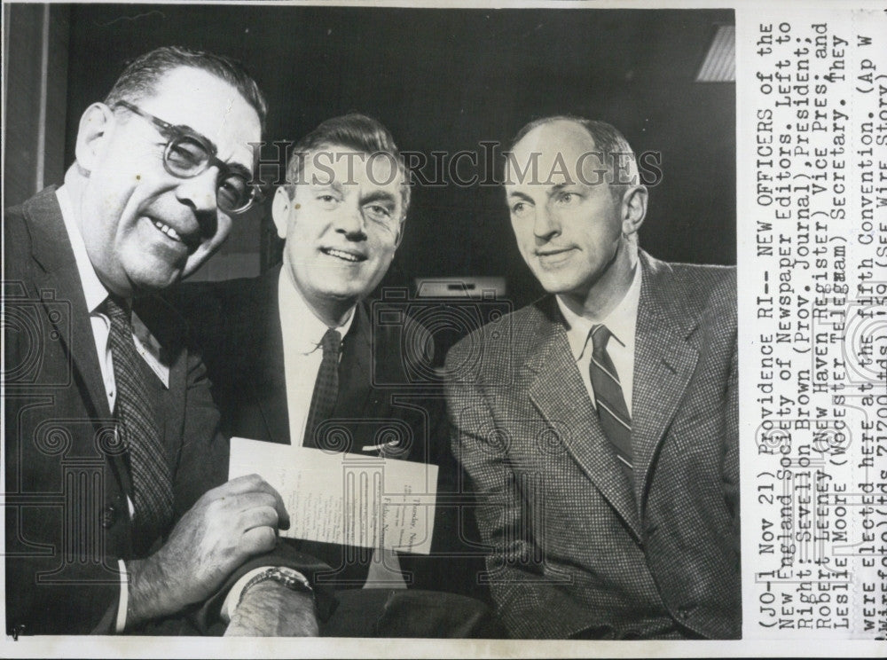 1959 Press Photo Sevellon Brown Robert Leeney Leslie Moore Newspaper Editors - Historic Images