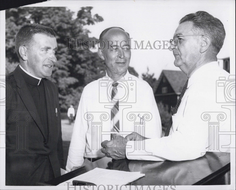 1959 Press Photo Rev John J Grant,Alden Eberle &amp; Rev MW Fowell - Historic Images