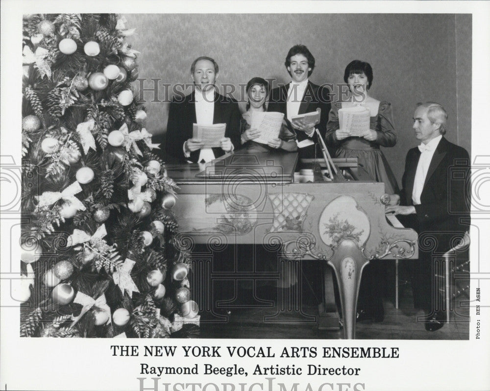 Press Photo Musicians The New York Vocal Arts Ensemble with Raymond Beegle, - Historic Images