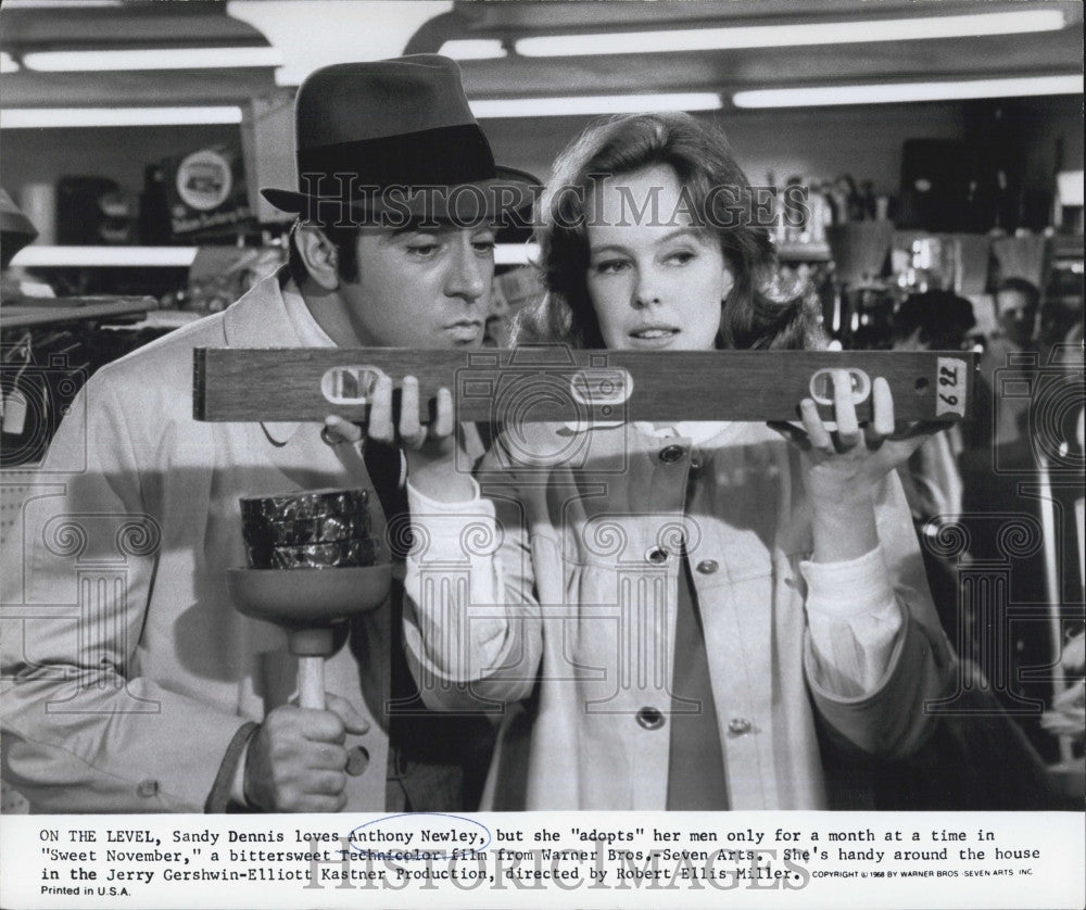 1968 Press Photo Sandy Dennis and Anthony Newley in &quot;Sweet November&quot; Actors Star - Historic Images
