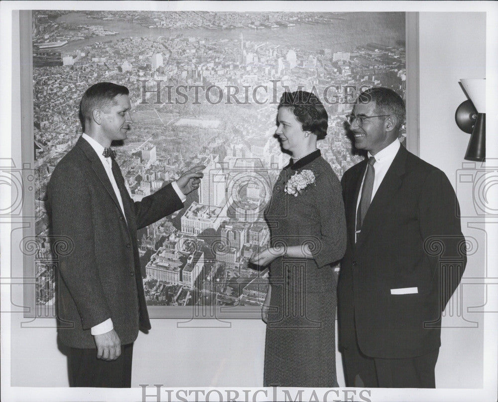 1956 Press Photo Alfred E Mosley,Addie Embree &amp; Dick Berenson - Historic Images