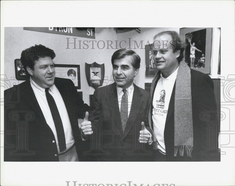 Press Photo George Wendt, Governor Dukakis, Kelsey Grammer &quot;Cheers&quot; - Historic Images