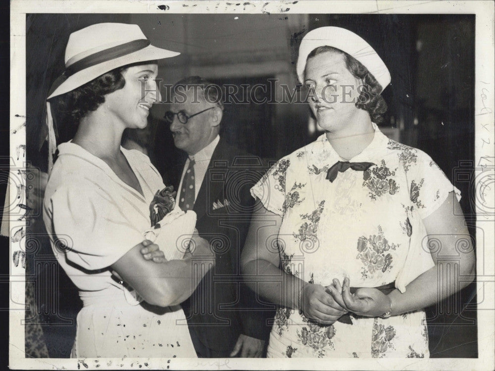 1937 Press Photo Marjorie Herbst Browning and Dorothy &quot;Sunshine&quot; Browning - Historic Images