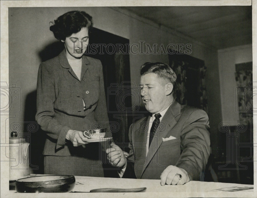 1951 Press Photo Mayor Elect John J Buckley and wife Massachusetts - Historic Images