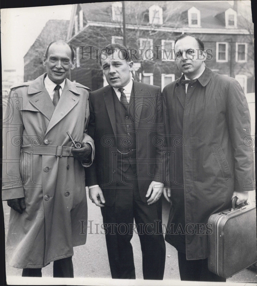 1967 Press Photo Dr. Brussell, F. Lee Bailey, Dr. Robert Mezer - Historic Images